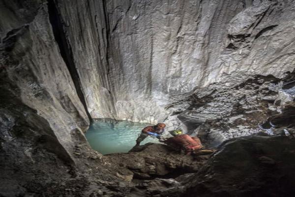 جا به جا شدن رکورد عمیق ترین غارهای ایران